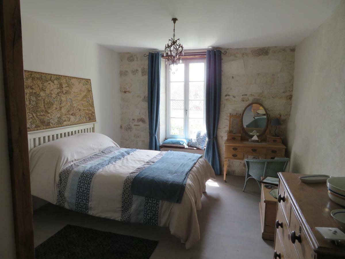 Apartment Bellevue Aubeterre-sur-Dronne Eksteriør bilde